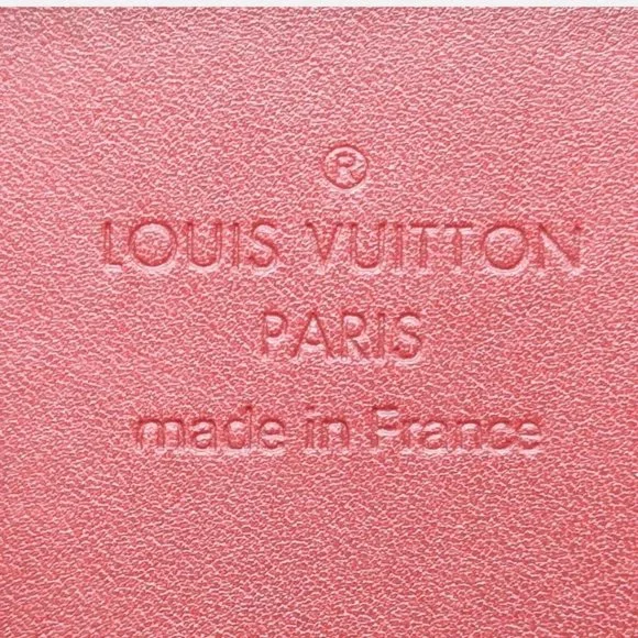 Louis Vuitton Round Coin Purse - Picture 5 of 8